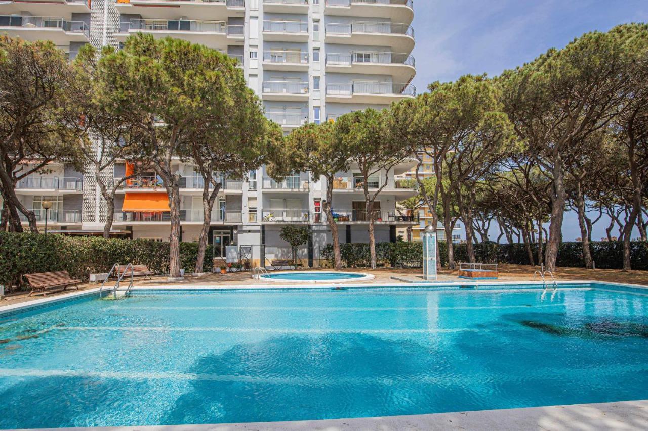 Apartamento Condal Бланес Екстер'єр фото